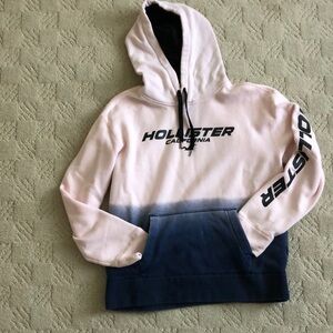 Hollister sweatshirt size medium